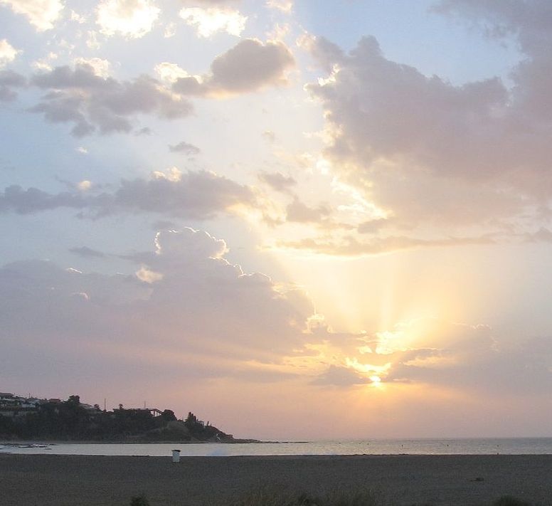 800px-CostaDelSol-sunrise